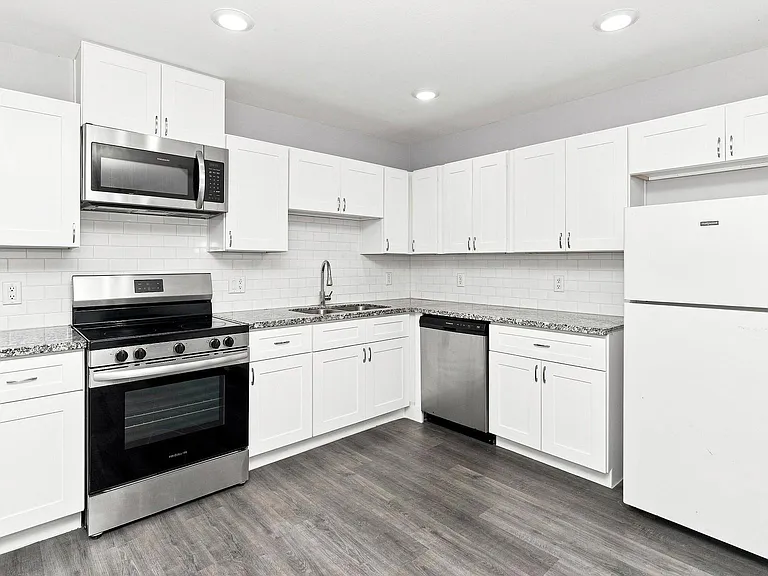 8216 Richland Dr #B — Photo 5