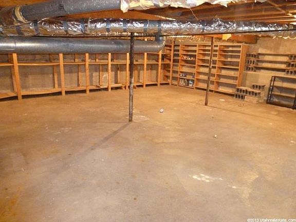 2nd image of 5587 S Dunbarton Dr