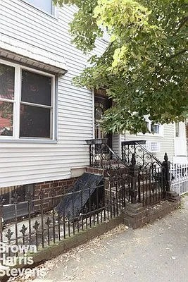 Rented by Brown Harris Stevens | media 30