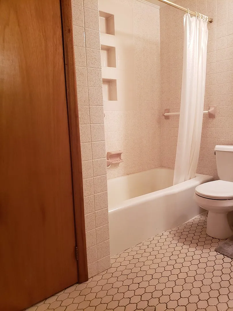 Waterfront house for rent — Photo 3