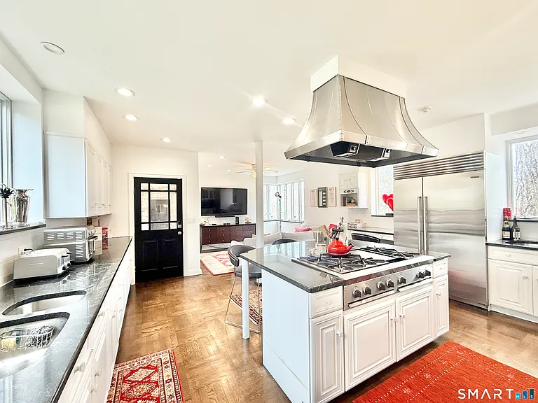 57 Drum Hill Ln — Photo 8