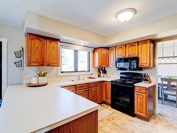 4th image of 5654 Northview Pl