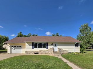 800 King Ave SW, Wadena, MN 56482