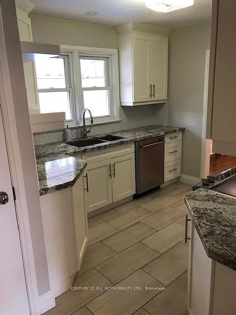 2 bed, $2,350 — Photo 2