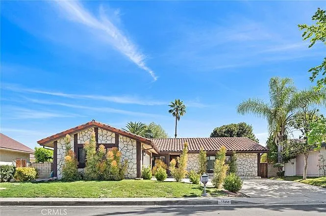 7544 Linley Ln — Photo 1