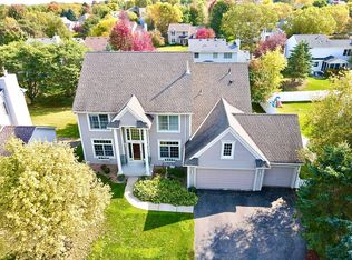 1775 Sheffield Dr, Woodbury, MN 55125