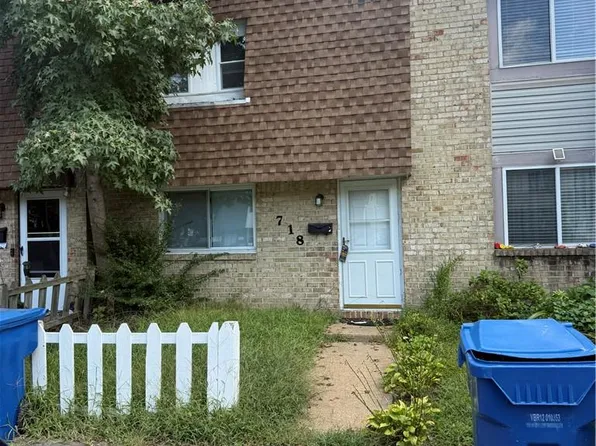 718 Arthur Ave, Virginia Beach, VA 23452