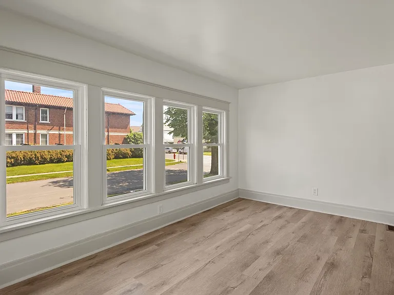 211 Tacoma Ave #1 — Photo 5