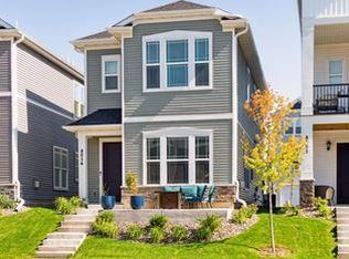 8056 Central Park Way N, Maple Grove, MN 55369