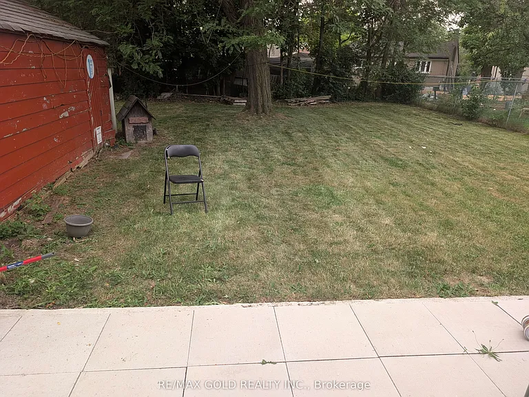 7084 Minotola Ave — Photo 12