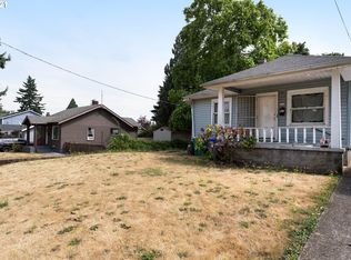 7018 NE 7th Pl, Portland, OR 97211