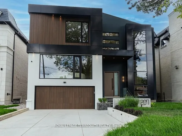 207 Newton Dr, Toronto, ON M2M 2P2