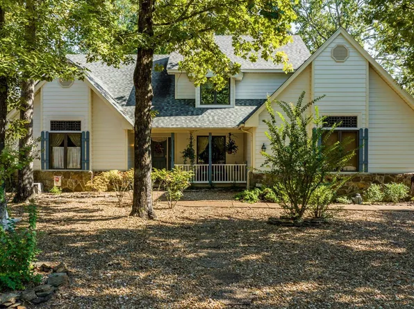 423 Grand Isle Dr, Fairfield Bay, AR 72088