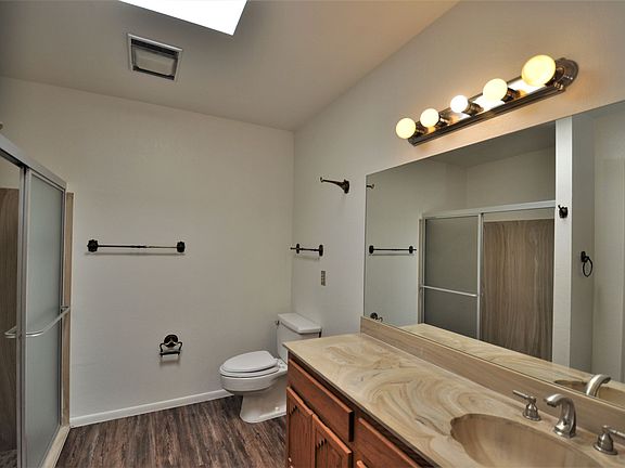 MASTER BATHROOM_11302022