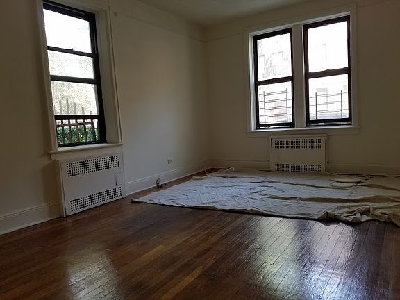 3rd image of 4542 41st St APT 1G