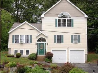 90 Boyce St, Auburn, MA 01501