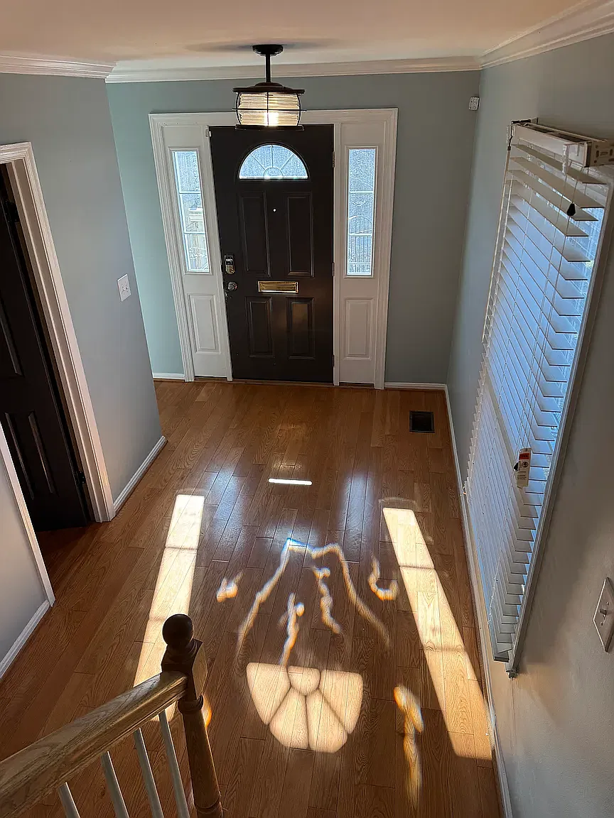 3 bed, 2580 sqft, $3,195 — Photo 3