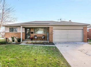13722 Colpaert Dr, Warren, MI 48088