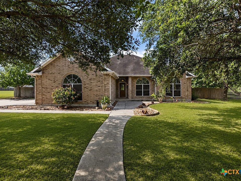 1st image of 137 Bonnies Way