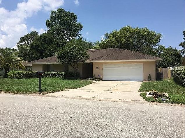1st image of 261 Twelve League Cir