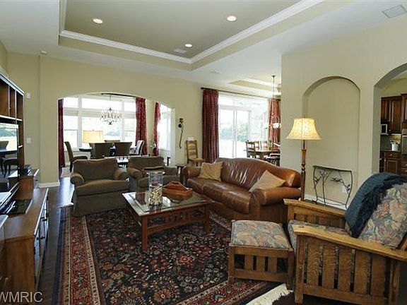 2nd image of 8670 Oakland Hills Cir