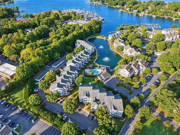 18816 Nautical Dr APT 16, Cornelius, NC 28031