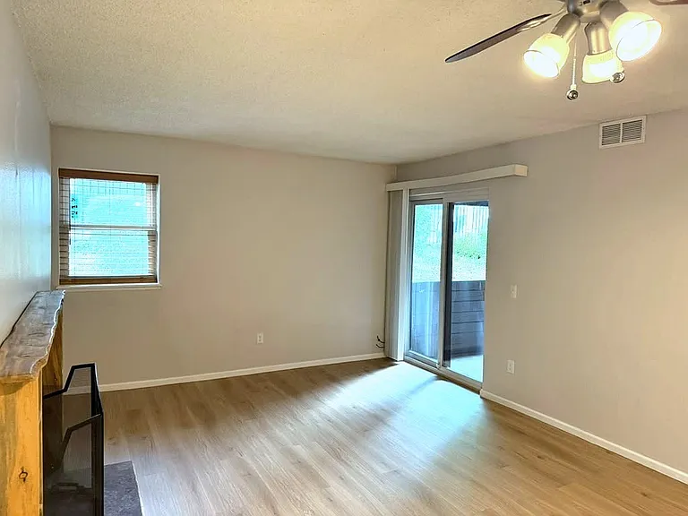 6470 S Dayton St — Photo 11