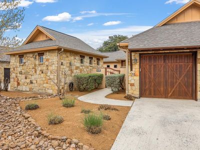 2853 Rock Barn Dr, Kerrville, TX, 78028