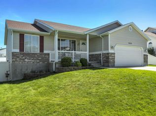 5423 W Ridge Hollow Way, Kearns, UT 84118