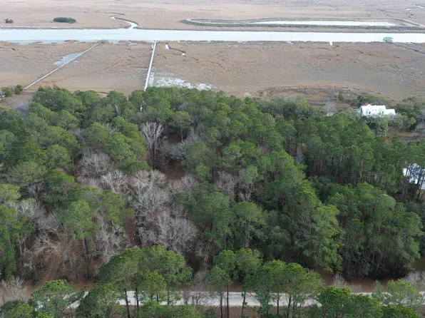 0 Two Pines Rd, Mc Clellanville, SC 29458