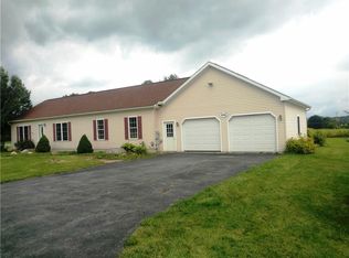 4048 Woodruff Rd, Livonia, NY 14487