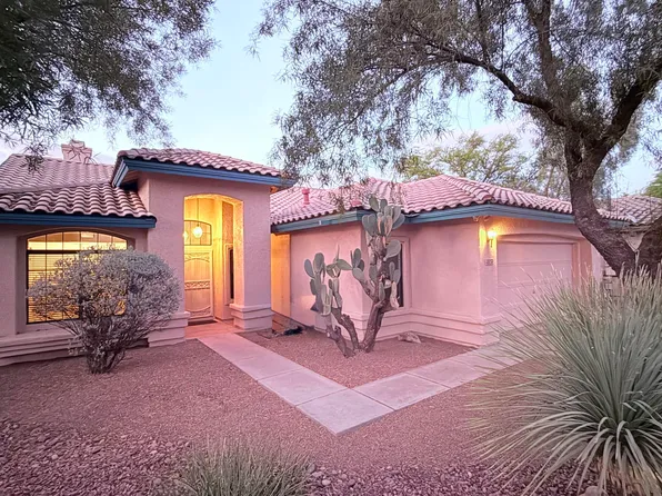 5585 N Moccasin Trl, Tucson, AZ 85750