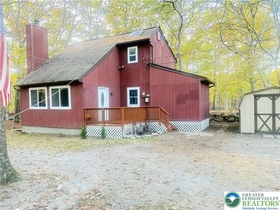 235 Scenic Dr, East Stroudsburg, PA, 18302