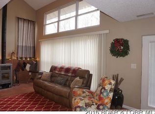 73 Thornwood Cir, Sunrise Beach, MO 65079