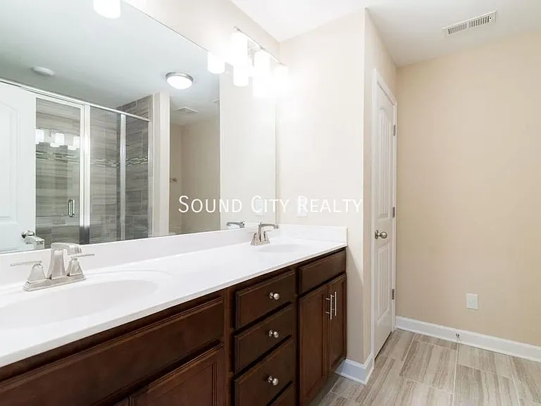 1408B Straightway Ave — Photo 14