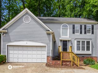 5 Spring Oak Ct, Greensboro, NC 27410