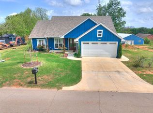 2270 E Meyers Cir, Choctaw, OK 73020
