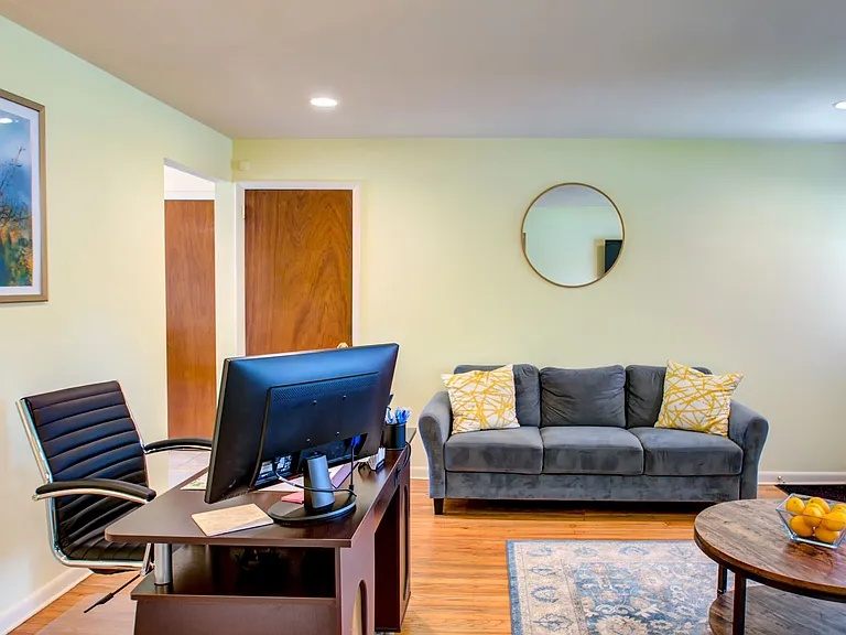 Brookview Manor Apartments, LLC — Photo 9