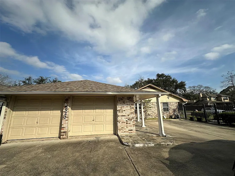 8522 Westview Dr — Photo 32