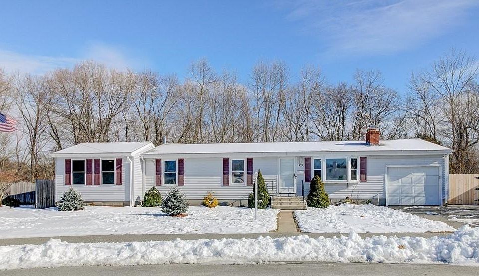 1st image of 109 Burdick Dr