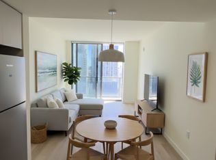 190 NE 3rd St #1901, Miami, FL 33132