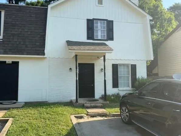 2702 Jamestown Way, Jackson, MS 39211
