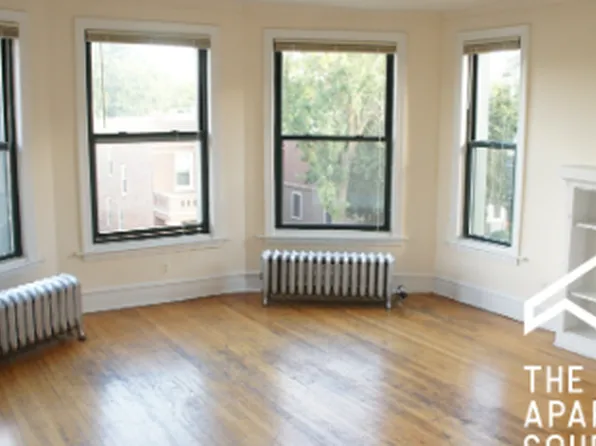2322 N Spaulding Ave, Chicago, IL 60647