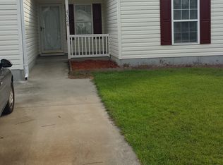 4024 Douglas Fir Ln, Murrells Inlet, SC 29576