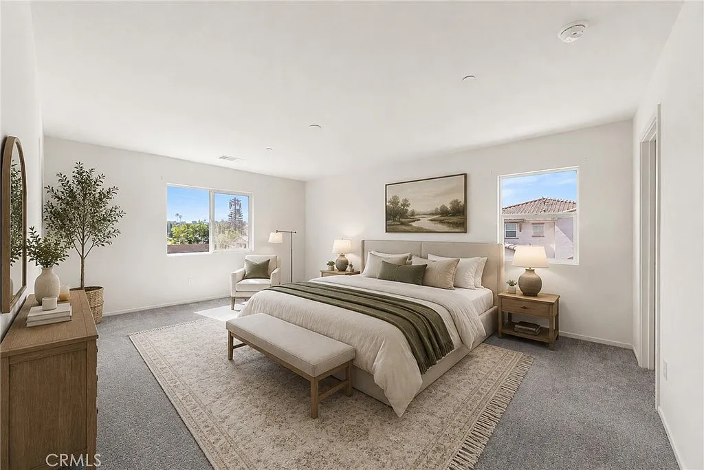 4 bed, 3.0 bath, 2100 sqft, $3,400 — Photo 3