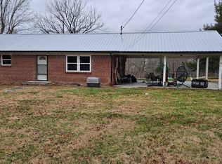 181 Camp Ridge Rd, La Follette, TN 37766