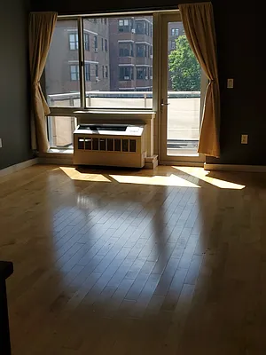 Rented by Douglas Elliman | media 18