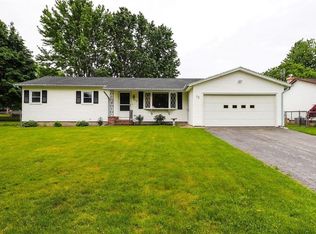12 Vince Dr, Rochester, NY 14606