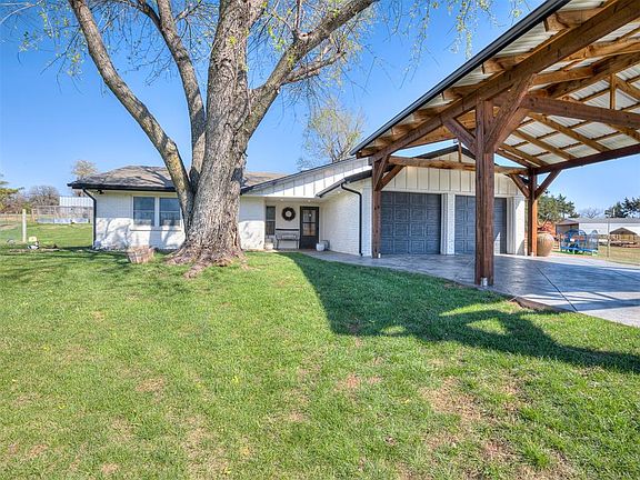 3rd image of 14920 N Harrah Rd