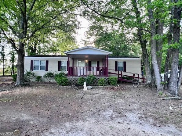 3195 Henderson Grove Rd, Sandersville, GA 31082